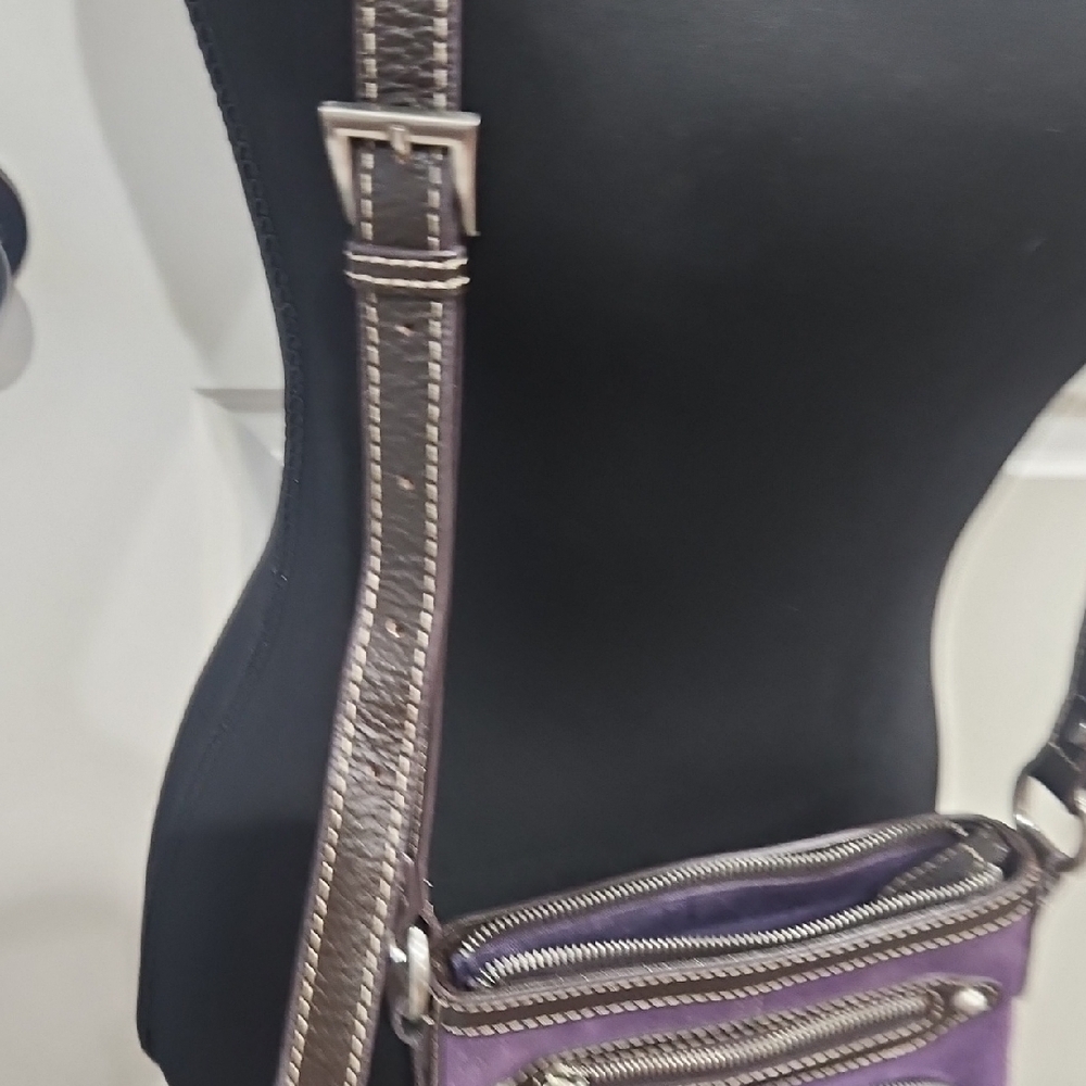 Coldwater Creek Purple Crossbody Bag with Silver Accents - Picture 7 of 12